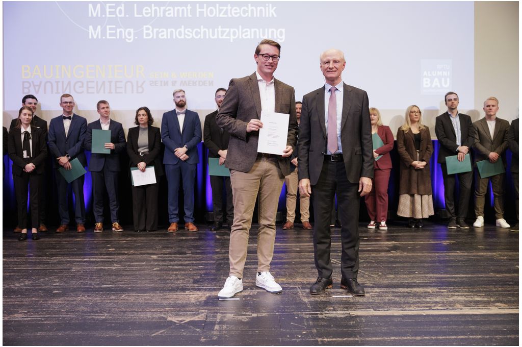 20251114-202048 - Reiner Voss  - view_RPTU_Bauingenieure141125rv136.jpg